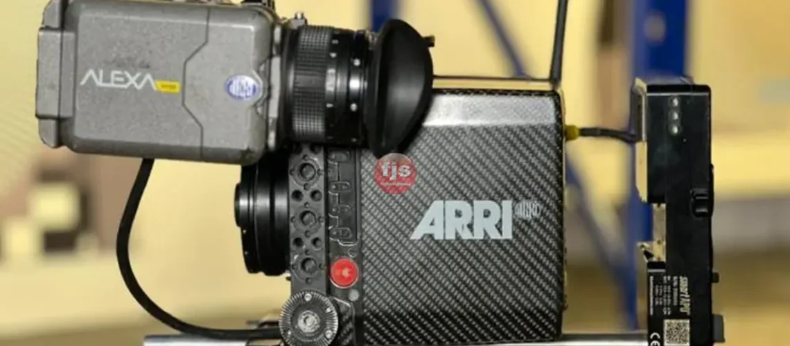 Alexa-Mini-FJS-01
