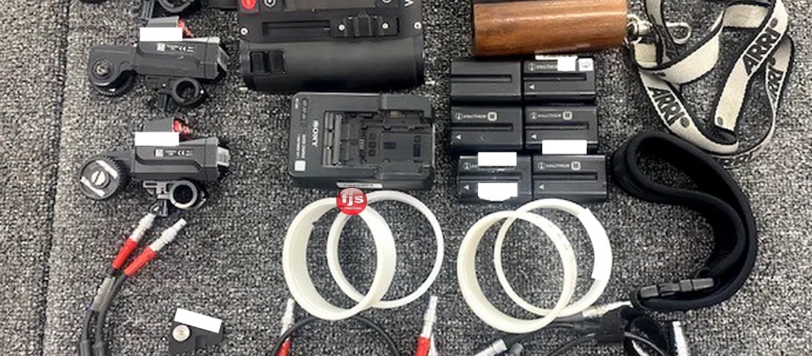 Arri-LF-nehcynohtna-FJS-03