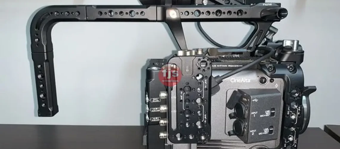 Sony-Murano-redlegnavbor–FJS-002 Sony-Murano-redlegnavbor--FJS-002