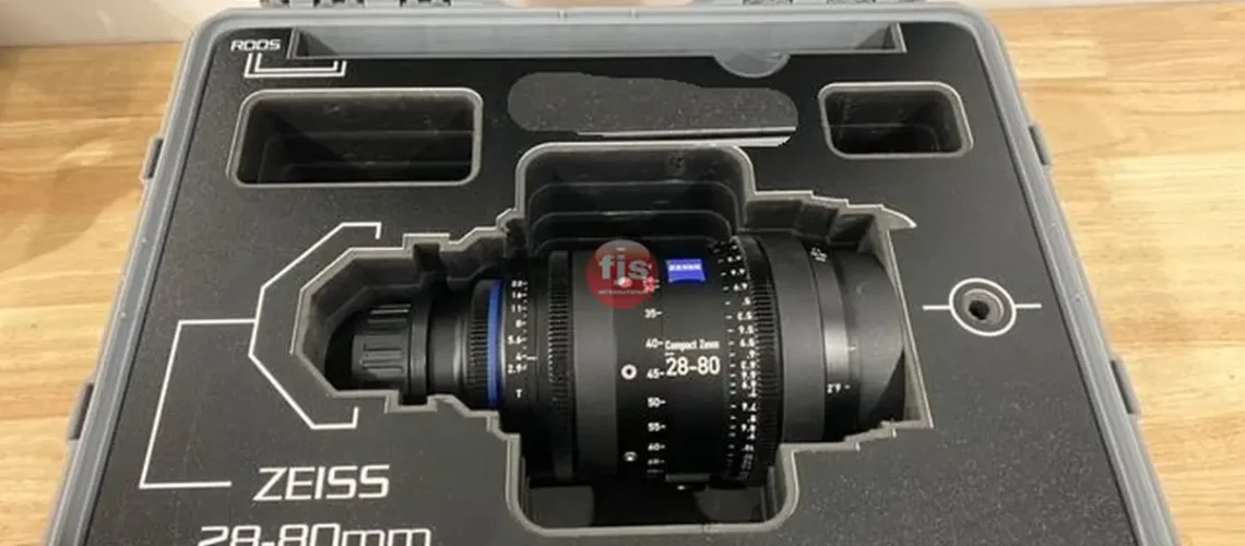 Zeiss-CZ2-28-80-Zoom-Lens-KI-FJS-002